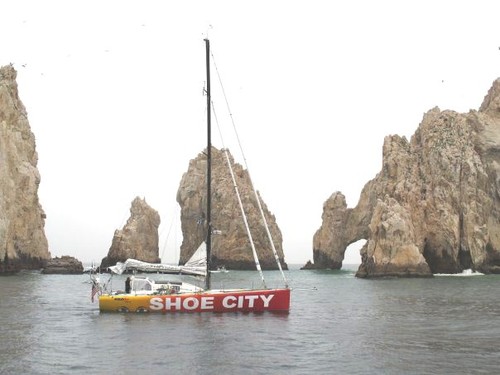 Abby Sunderland arriving in Cabo © SW